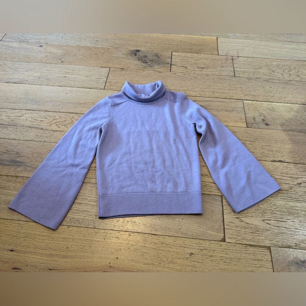Lululemon Lavender Purple Turtleneck Bell Sleeve Knit Sweater Womens (919)